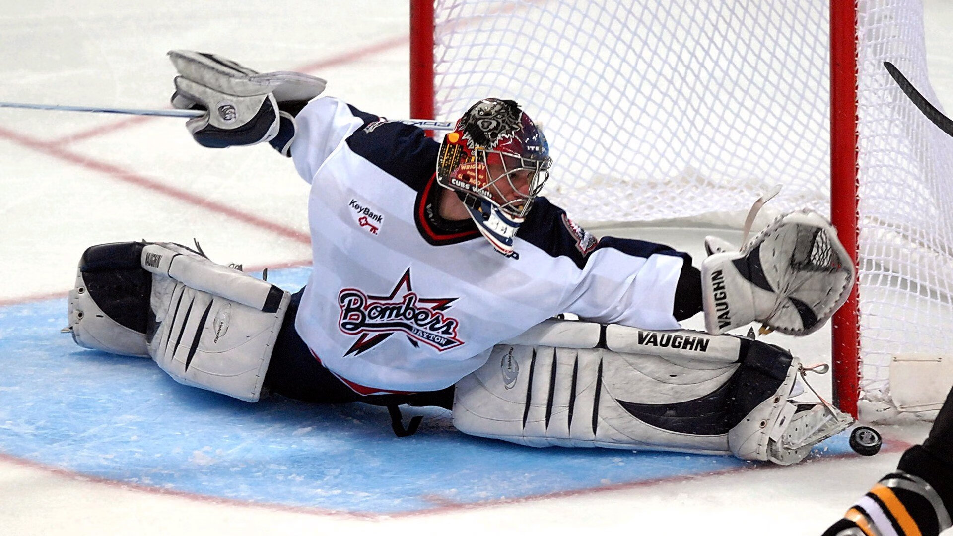 阿扎伦卡在老鹰比赛中险胜，败北引发热议！比赛高潮迭起